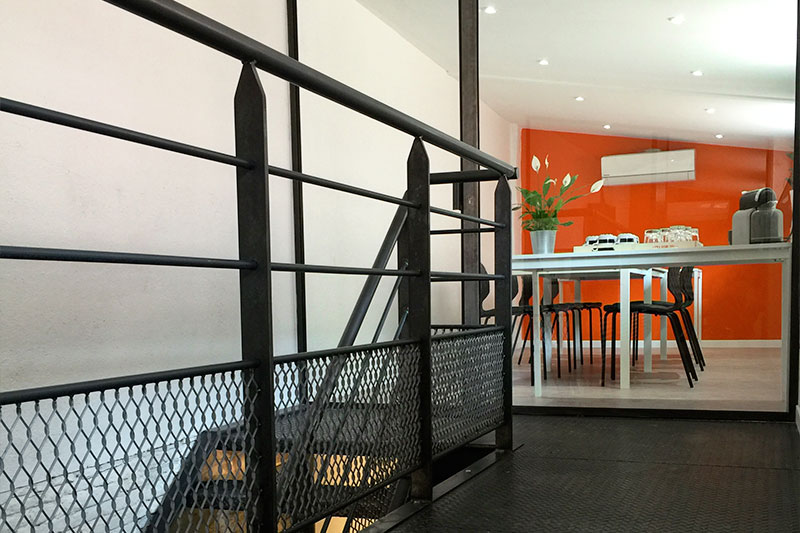 Petite salle de réunion en location