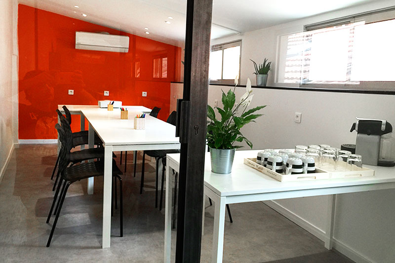 Salle de réunion en mezzanine